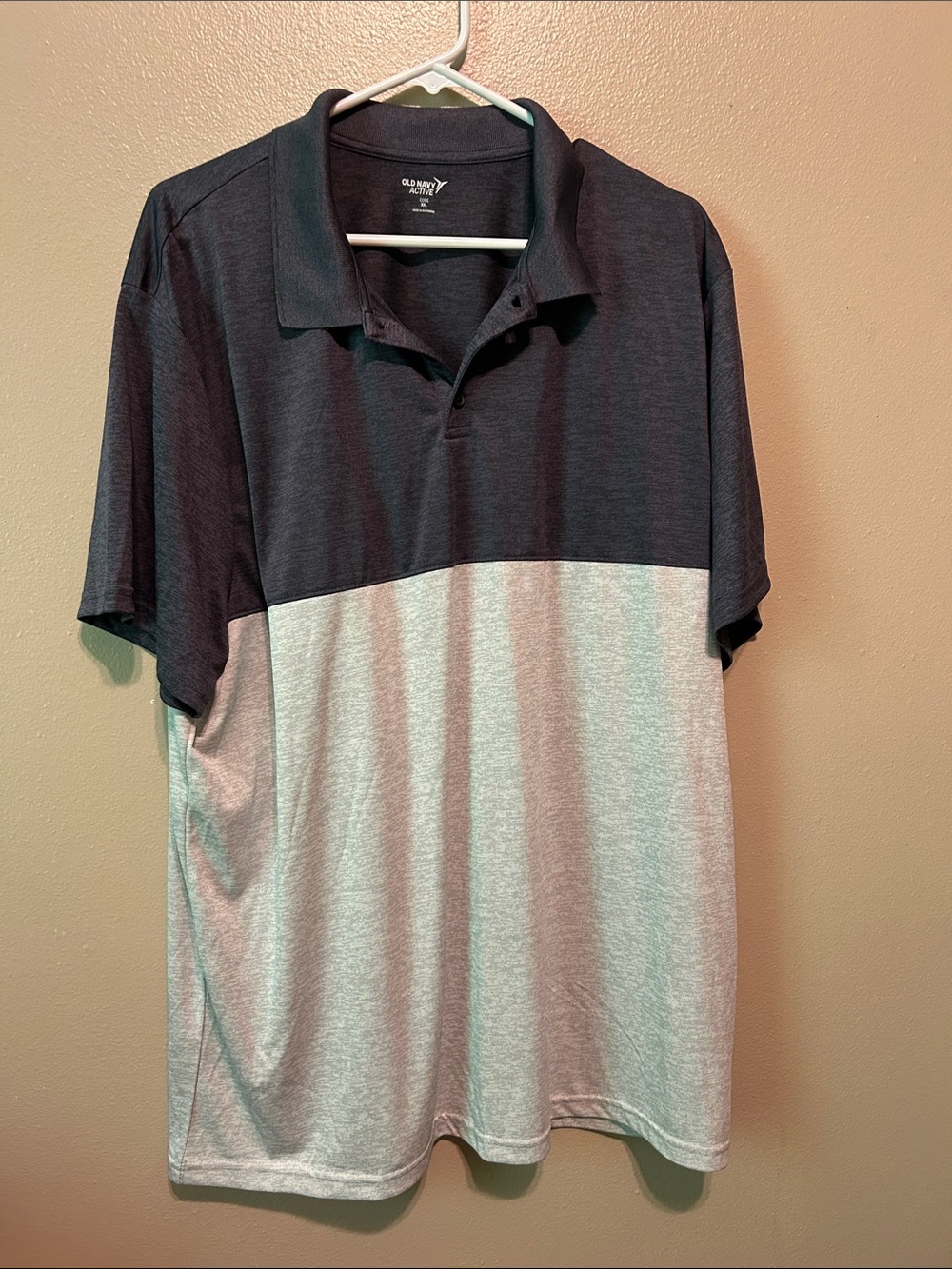 Old Navy Men’s Two-Tone Polo - Charcoal & Light Gray